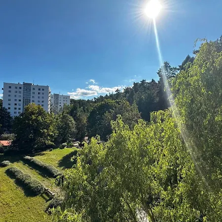 Elk Δωμάτια σε οικογενειακή κατοικία *